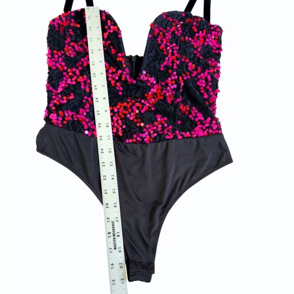 h:ours Revolve Felly Sequin Bodysuit Womens Size‎ M Fuschia Black Plunging - Picture 10 of 11